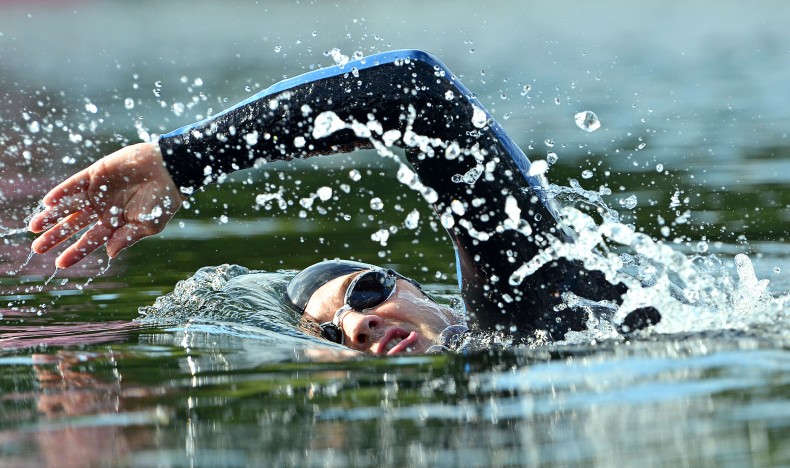 Open water swimmer wearing Zoggs goggles